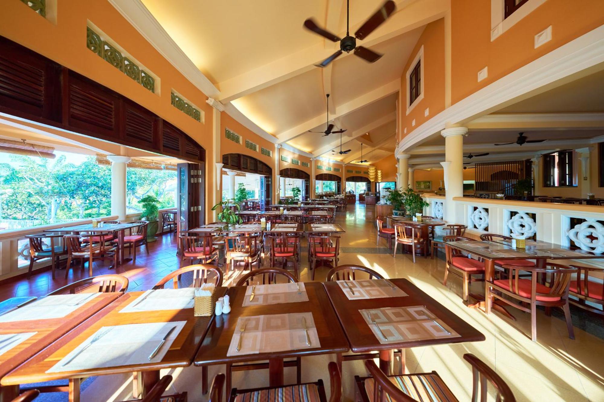 Phu Hai Beach Resort & Spa Phan Thiết Esterno foto